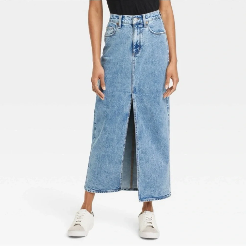 Women's Denim Maxi Skirt - Universal Thread Medium Wash